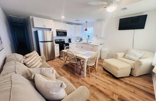 Grand Isle House | Broussard's Duplex B: Cozy 2BR getaway across from the beach in Grand Isle, LA.