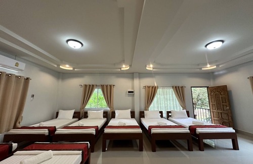 Huai Nam Khao Hotel | Brown Andaman Krabi