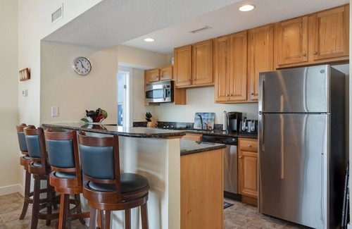 Hatteras Condo | Brown Dog by the Sound Soundfront and Oceanview Retreat