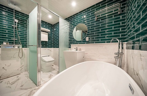 Buk-gu Hotel | Brown-dot Hotel Signature