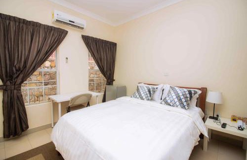 Peduasi Bed & Breakfast | Brown Hills Residences