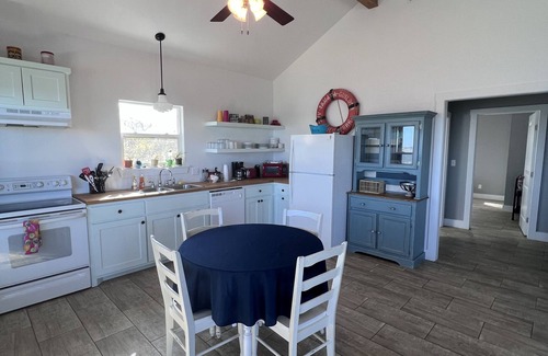 Riviera House | Brown's on the Bay