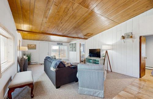 Indian River House | Brown Tin Roof