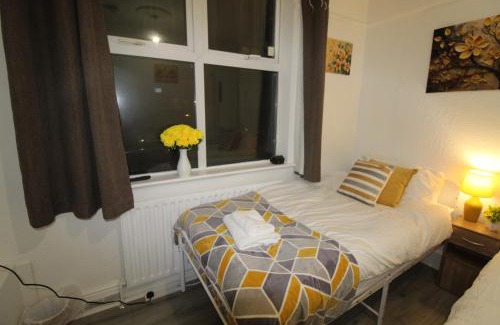 Welford House | Browning House Leicester by Smart Corporate Stays