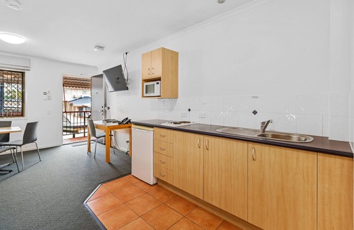Hillcrest Hotel | Browns Plains Motor Inn