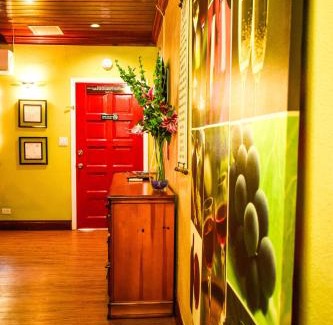 Nassau Apartment | Brownstone Guesthouses Seabeach