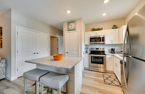 Brownsville Apartment | Brownsville Vacation Rental Near National Park!
