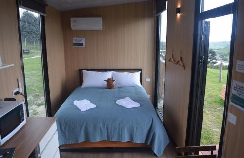 Surat Bay House | Bruce Farm Alpaca Cabin 2 by Tiny Away