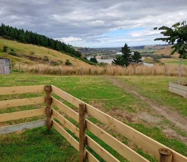 Surat Bay House | Bruce Farm Alpaca Cabin 3 by Tiny Away