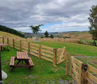 Surat Bay House | Bruce Farm Alpaca Cabin 4 by Tiny Away