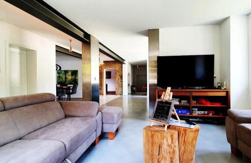 Niederweis Villa | Bruce's Countryhouse