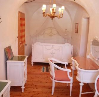 Schoeder Apartment | Bruggerhaus