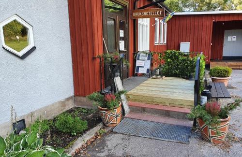 Skinnskatteberg Hotel | Brukshotellet Skinnsberg