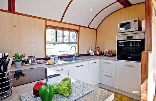 Dawlish Warren Ski Chalet | Brunel Boutique Railway Carriage 2