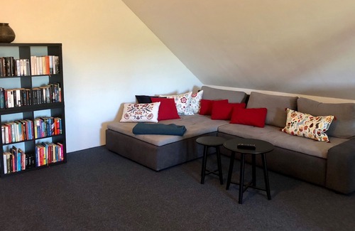 Sassen Cottage | Brunnenhof cottage rental