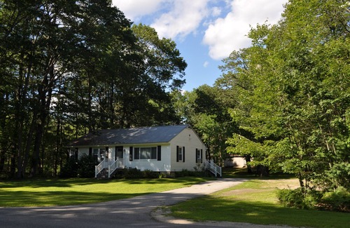 Brunswick House | Brunswick home near Bowdoin College, 1 month min stay