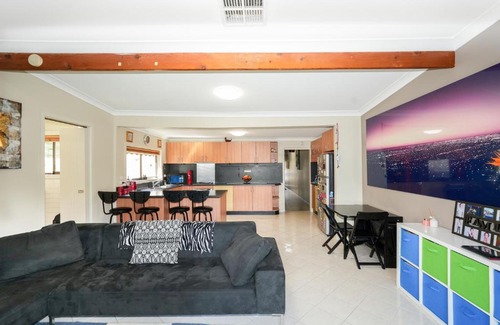 Brunswick House | Brunswick Melbourne-Cosy Room-Great location