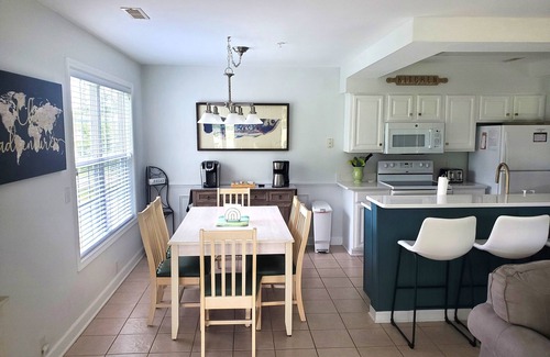 Calabash Condo | Brunswick Plantation Golf Resort, Tranquil View, Near Beaches