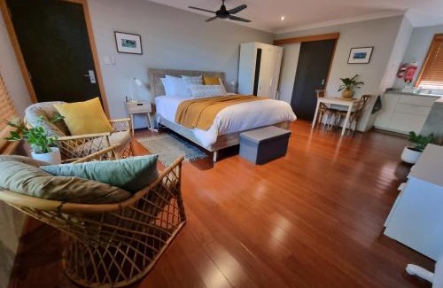 Ocean Beach Apartment | Brushwood Studio