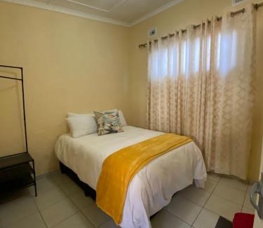 Durban North Apartment | Bryan’s Getaway