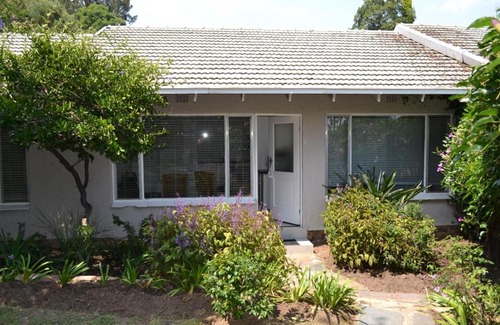 Greater Johannesburg Metropolitan Area Apartment | Bryanston Elgin - Cottage 4