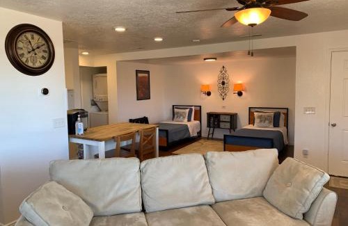 Tropic Apartment | Bryce Vistas