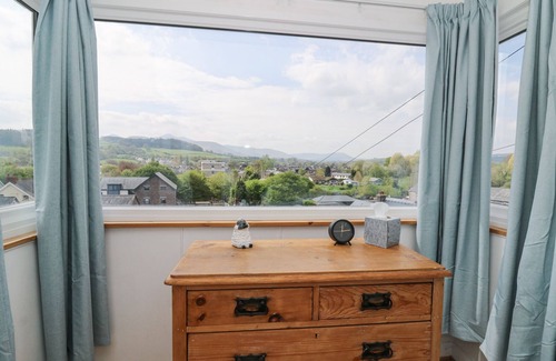 Brecon Cottage | BRYCHEINIOG VIEW, family friendly, with a garden in Brecon