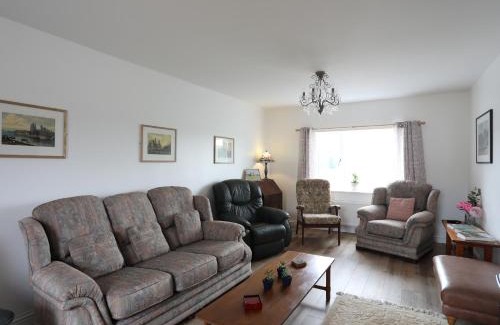 Llanrug House | Bryn Afon Farm