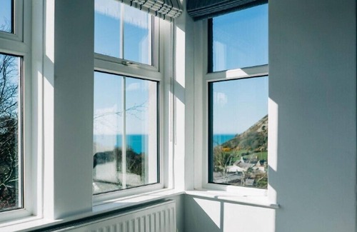Tan-y-groes Hotel | Bryn Berwyn Country House