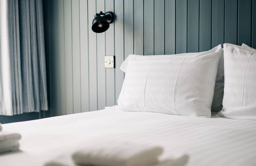 Tan-y-groes Hotel | Bryn Berwyn Country House