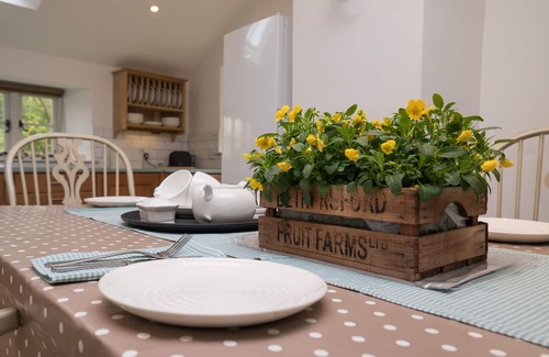 Tal-y-Cafn Cottage | Bryn Derw - on The world famous Bodnant Garden, owned by the National Trust
