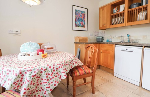 Trevor Cottage | BRYN HOWELL STABLES, pet friendly, with open fire in Llangollen