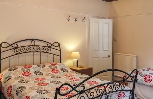 Rhiwbryfdir House | Bryn Marian