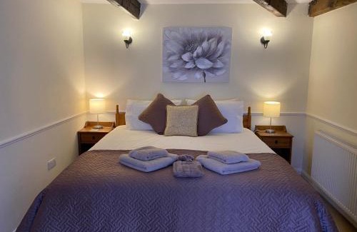 Pennant Melangell House | Bryn Melyn Farm Cottages