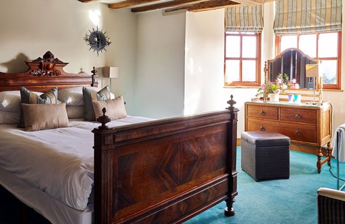 Llansantffraid-ym-Mechain House | BRYN TANAT HALL, family friendly in Llansantffraidd-Ym-Mechain