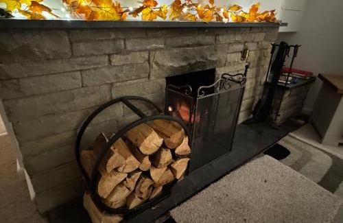 Moelfre House | Bryn Teg Cottage