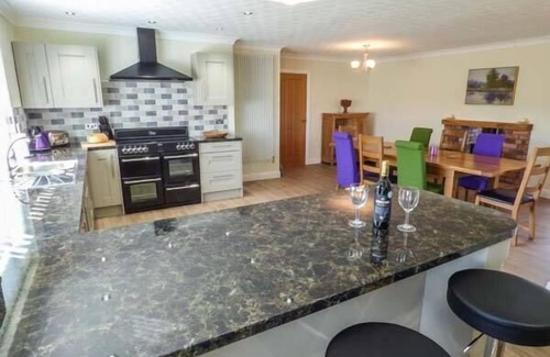 Betws yn Rhos Cottage | BRYN TIRION, family friendly, luxury holiday cottage in Betws Yn Rhos