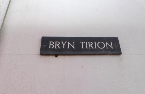 Edern House | Bryn Tirion