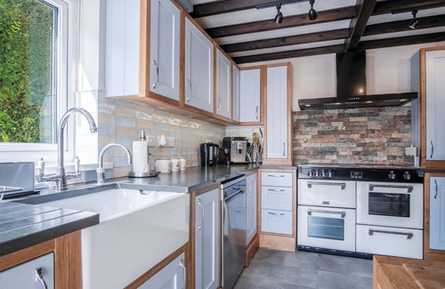 Oxwich House | Bryn View – 5 Bedroom Holiday Home – Oxwich