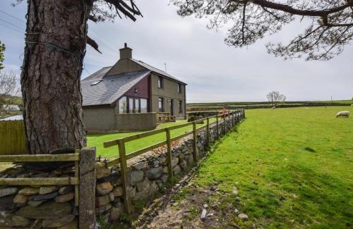 Garndolbenmaen Apartment | Bryn Ystrad Llyn