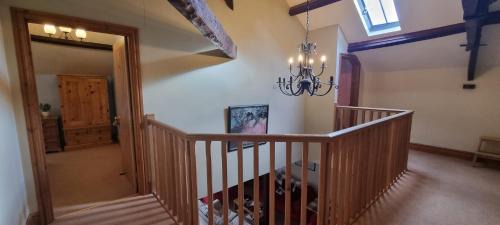 Llanfihangel Tal-y-llyn Bed & Breakfast | Brynderwen Barn