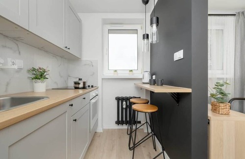 Brynow Apartment | Brynowska 55 | Comfortable Studio | For 2 Guests