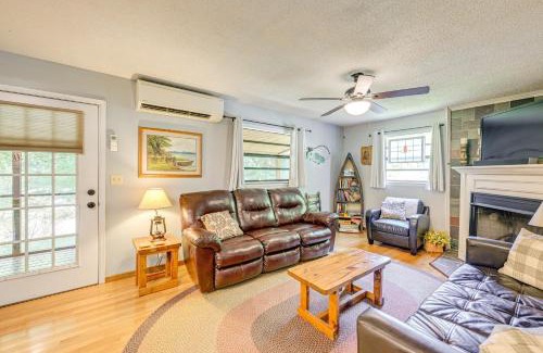 Bryson City House | Bryson City Home with Deck about 1 Mi to Fontana Lake