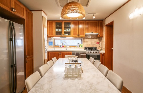 Hongji House | BS Tailored Serviced Home Near Gyeongbokgung