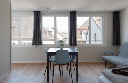 Basel City Centre Apartment | BS Van Gogh I - Marktplatz HITrental Apartment