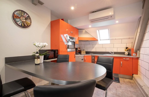 Beaune City Centre Apartment | BSH - Beaune Saint Etienne - Parking included