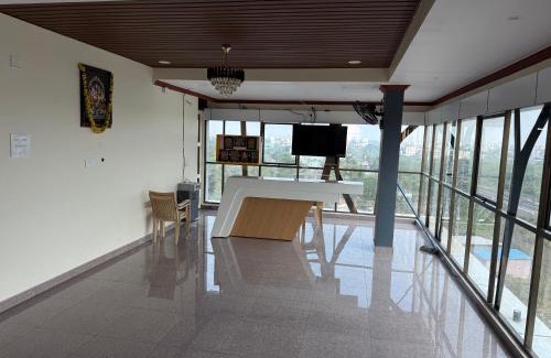 Eluru Hotel | BSR plaza