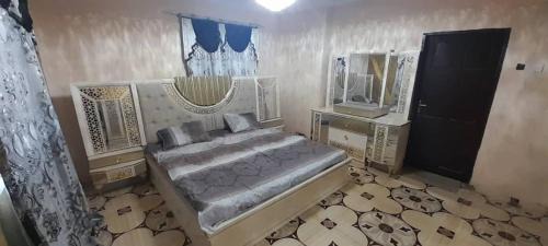West Coast Division Apartment | BTourays Rentals