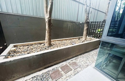 Khlong Tan Condo | BTS Thong Lor Low-rise Condo City Center