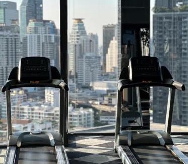 Sukhumvit Apartment | BTS Thonglor Luxury 35sqm Condo with Pool & Sauna